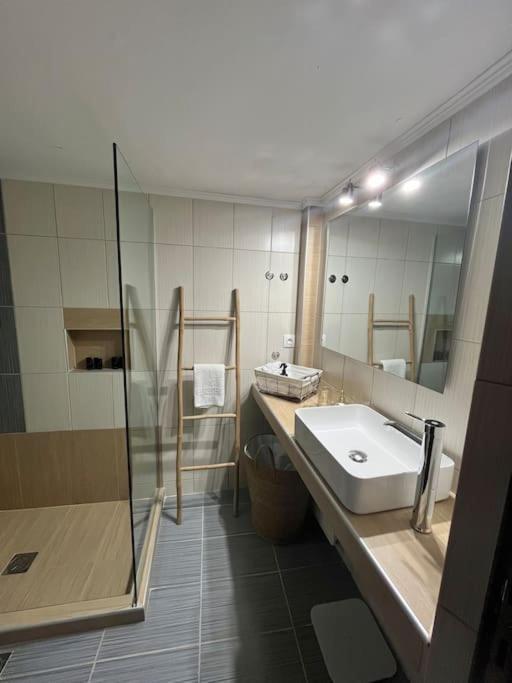 Skg City Center Apartment เทสซาโลนิกิ ภายนอก รูปภาพ