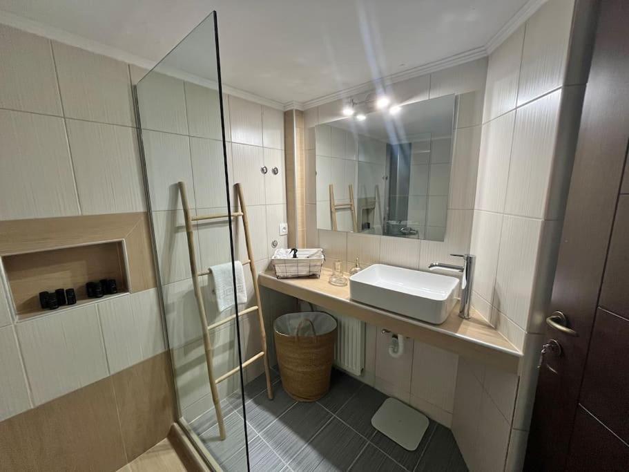 Skg City Center Apartment เทสซาโลนิกิ ภายนอก รูปภาพ